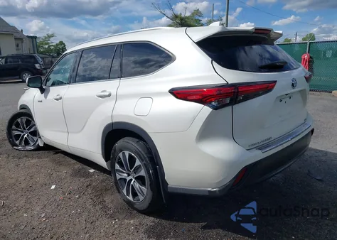 2020 Toyota Highlander Hybrid Xle z USA, uszkodzony, nr VIN 5TDHBRCH3LS510590